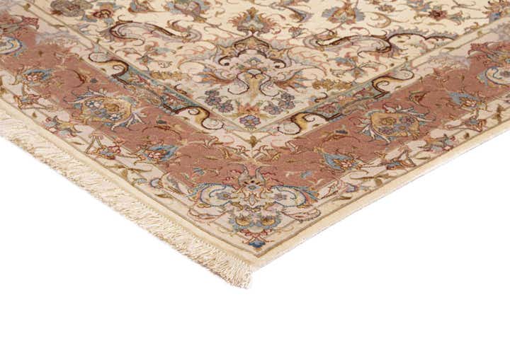 4' 10 x 6' 6 Tabriz Rug
