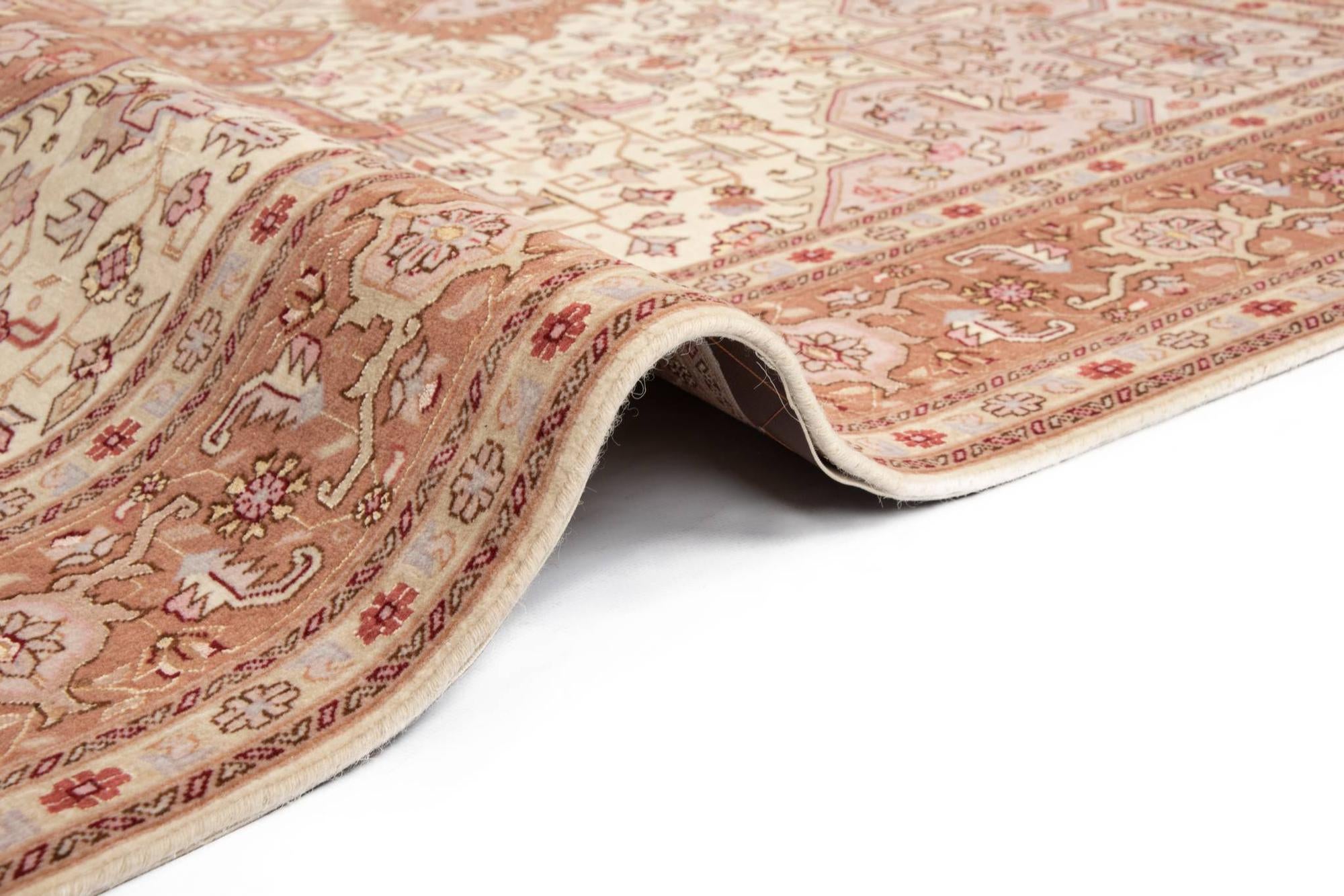 5' 1 x 6' 10 Tabriz Rug