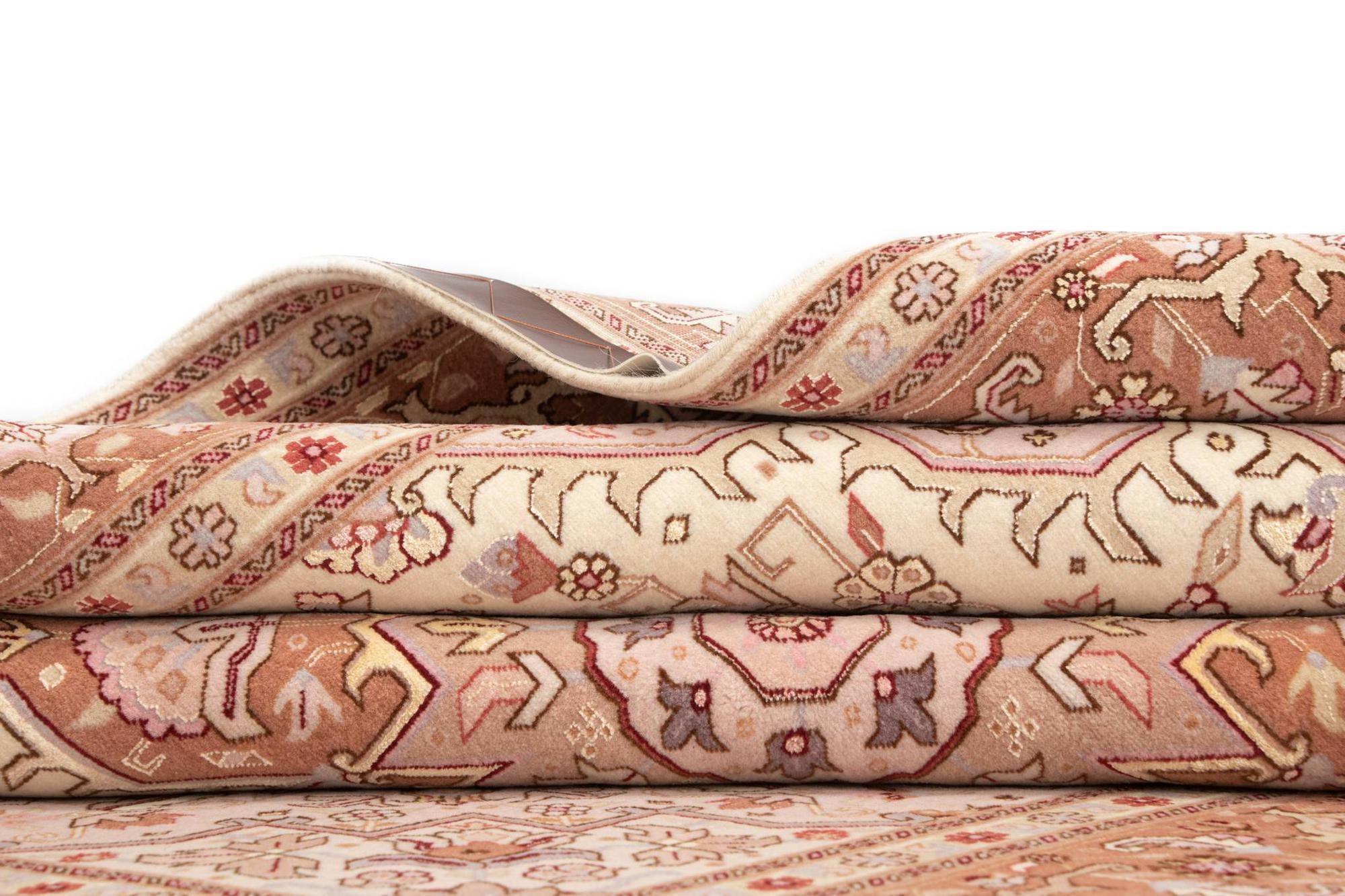 5' 1 x 6' 10 Tabriz Rug