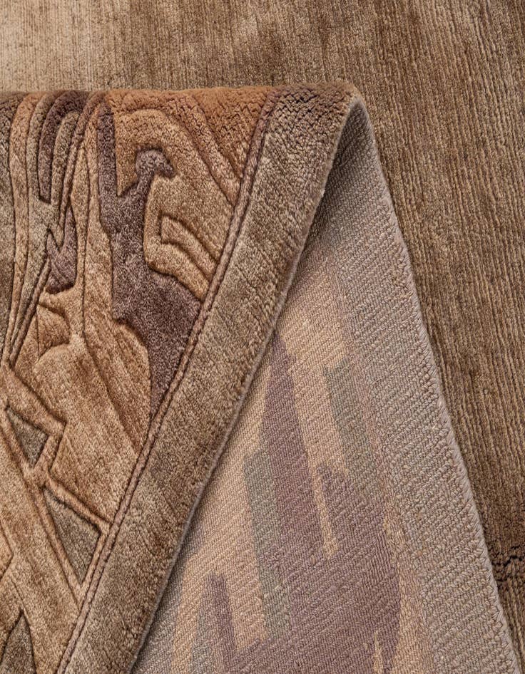 Detail image of 8' 1 x 9' 11  Hand Knotted Tibet Wool Rug