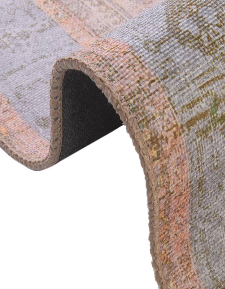 Detail image of 7' 6 x 10' 6 Washable Timeless Rug