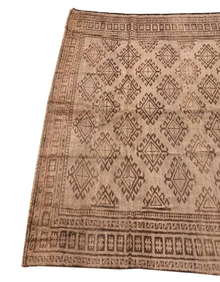 Detail image of 4' 9 x 8' 4  Hand Knotted Torkaman Persian Wool Rug