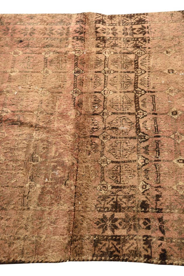 Detail image of 3' 5 x 4' 5 Hand Knotted Torkaman Persian Wool Rug