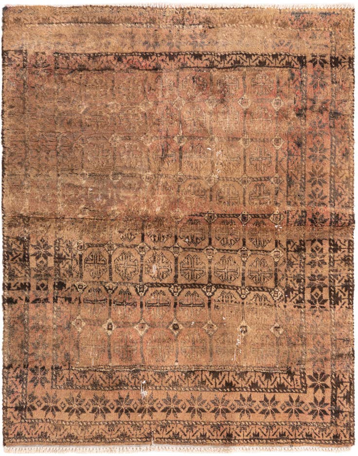 Detail image of 3' 5 x 4' 5 Hand Knotted Torkaman Persian Wool Rug