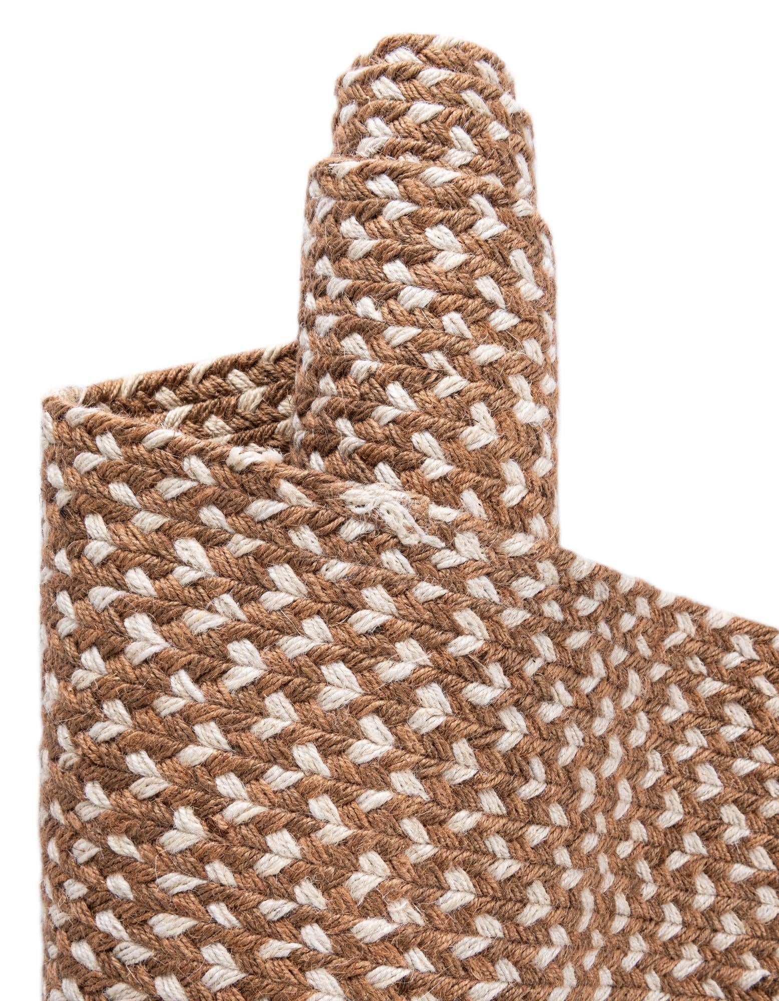 4' 1 x 6' 1 Handmade Tweed Braided Jute Rug