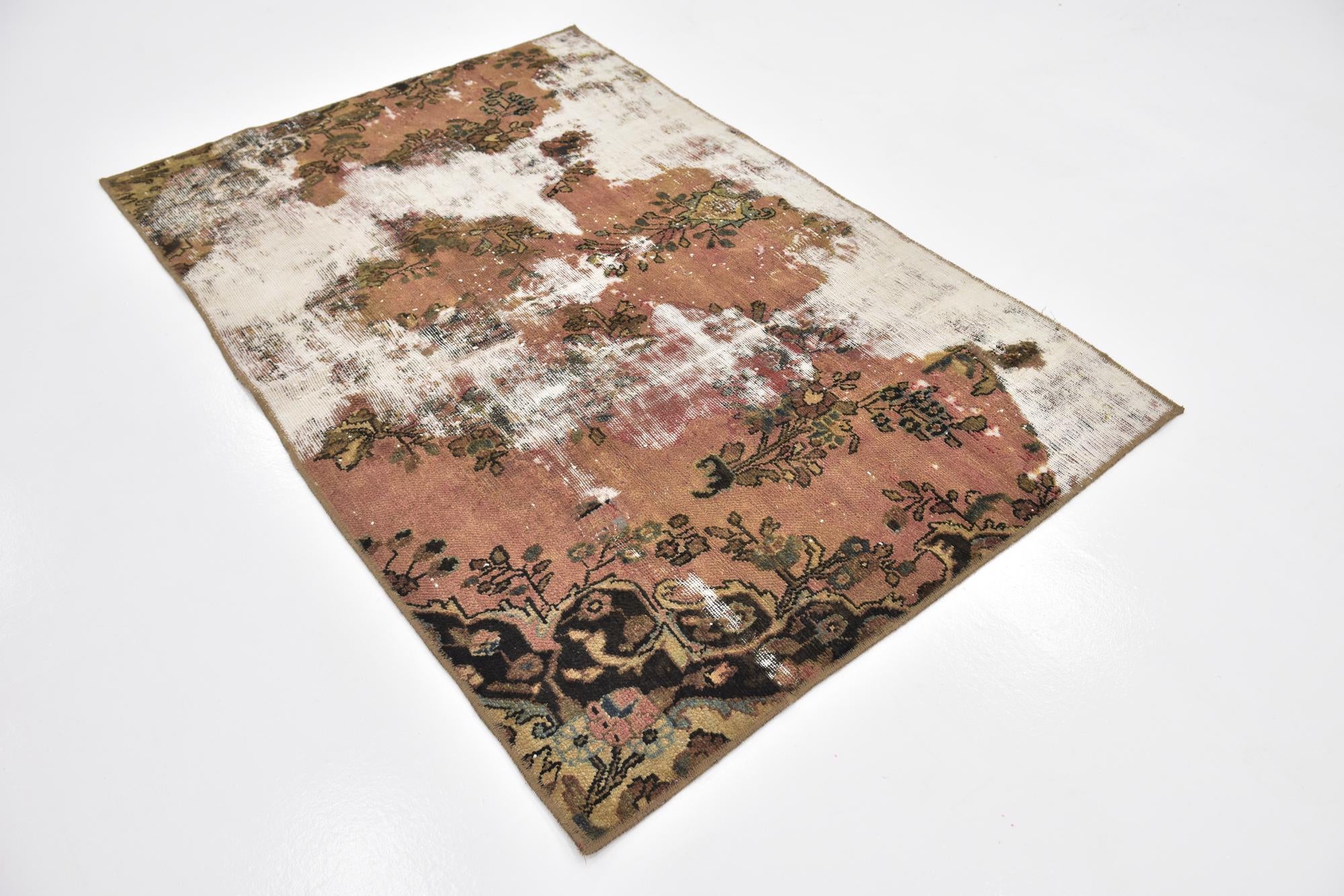 4' 4 x 6' 6 Hand Knotted Ultra Vintage Persian Wool Rug