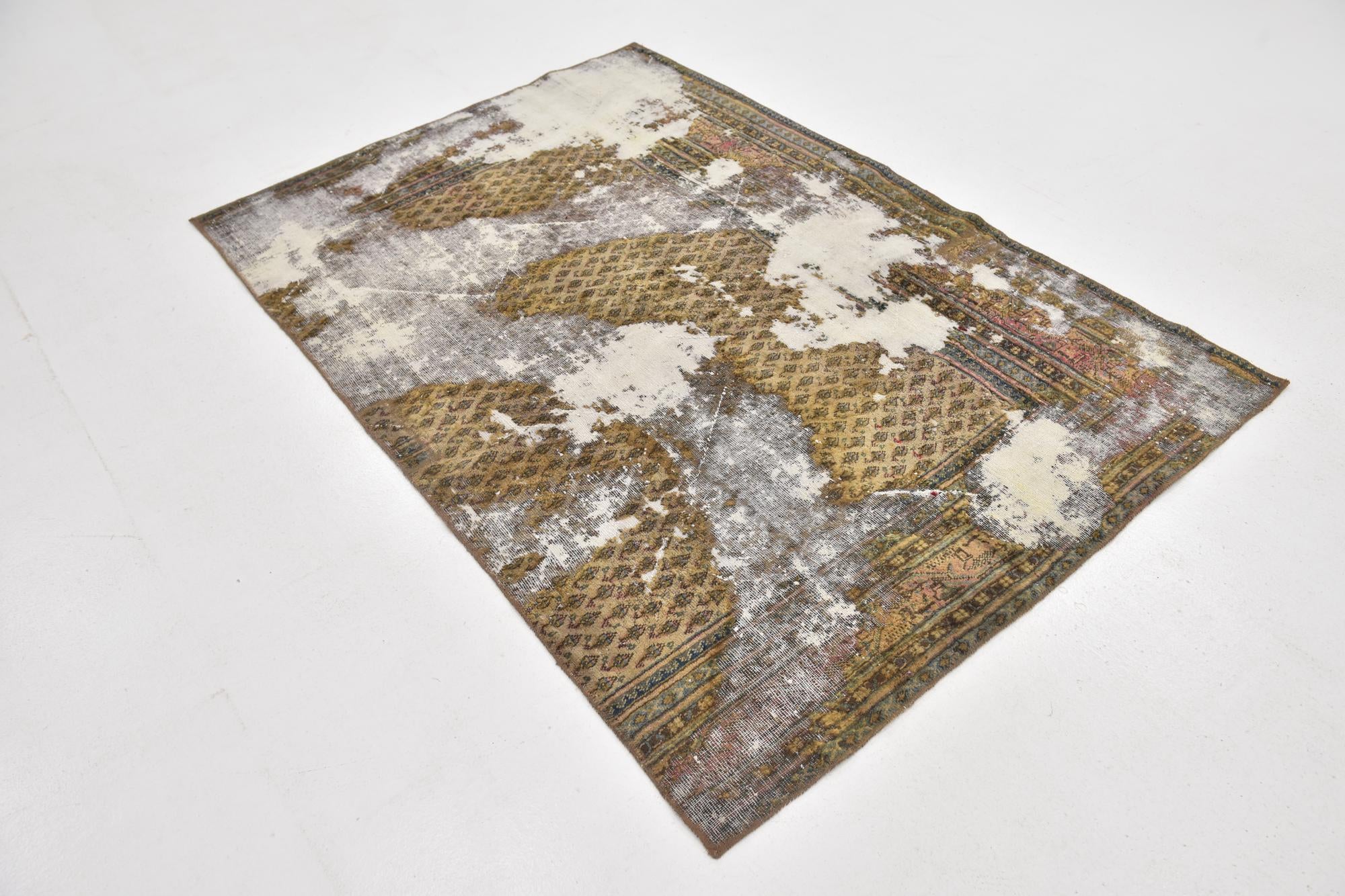 4' 4 x 6' 6 Hand Knotted Ultra Vintage Persian Wool Rug