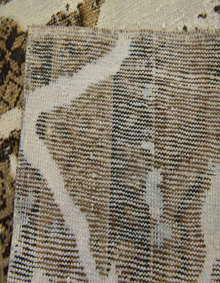 Detail image of 5' x 7' 2  Hand Knotted Ultra Vintage Persian Wool Rug