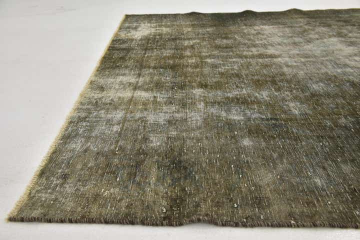 6' 9 x 8' 9 Hand Knotted Ultra Vintage Persian Wool Rug