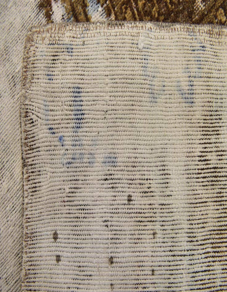 Detail image of 4' 7 x 5' 10  Hand Knotted Ultra Vintage Persian Wool Rug