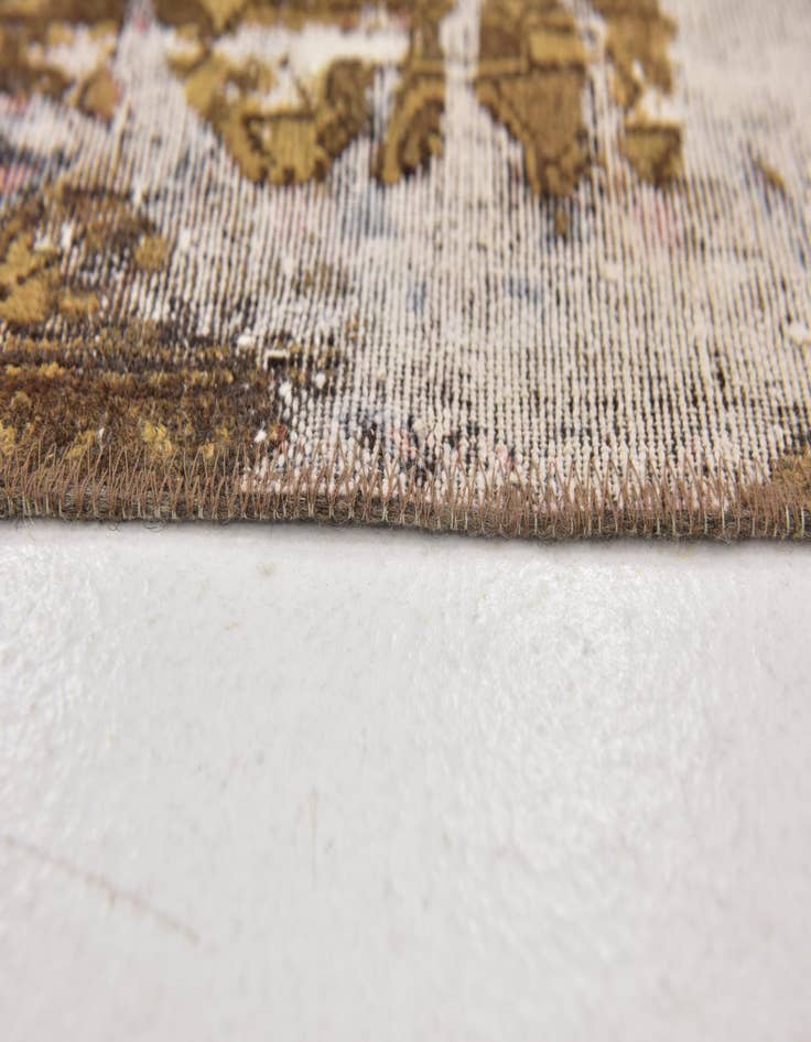Detail image of 4' 7 x 5' 10  Hand Knotted Ultra Vintage Persian Wool Rug
