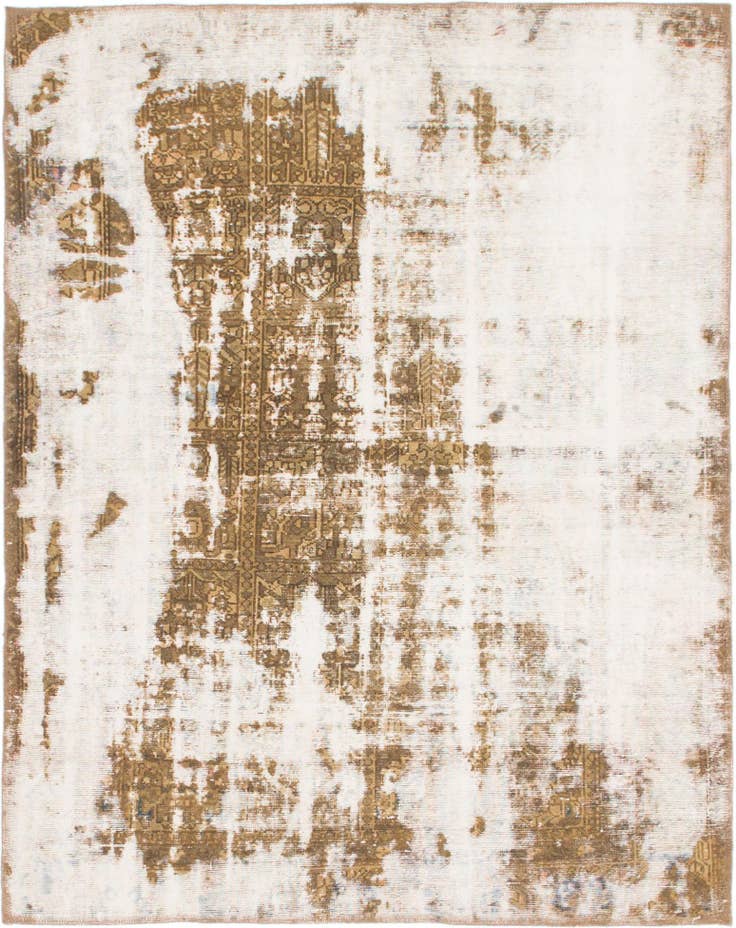 Detail image of 4' 7 x 5' 10 Hand Knotted Ultra Vintage Persian Wool Rug
