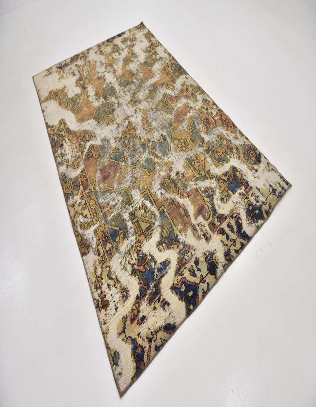 5' 10 x 9' Hand Knotted Ultra Vintage Persian Wool Rug