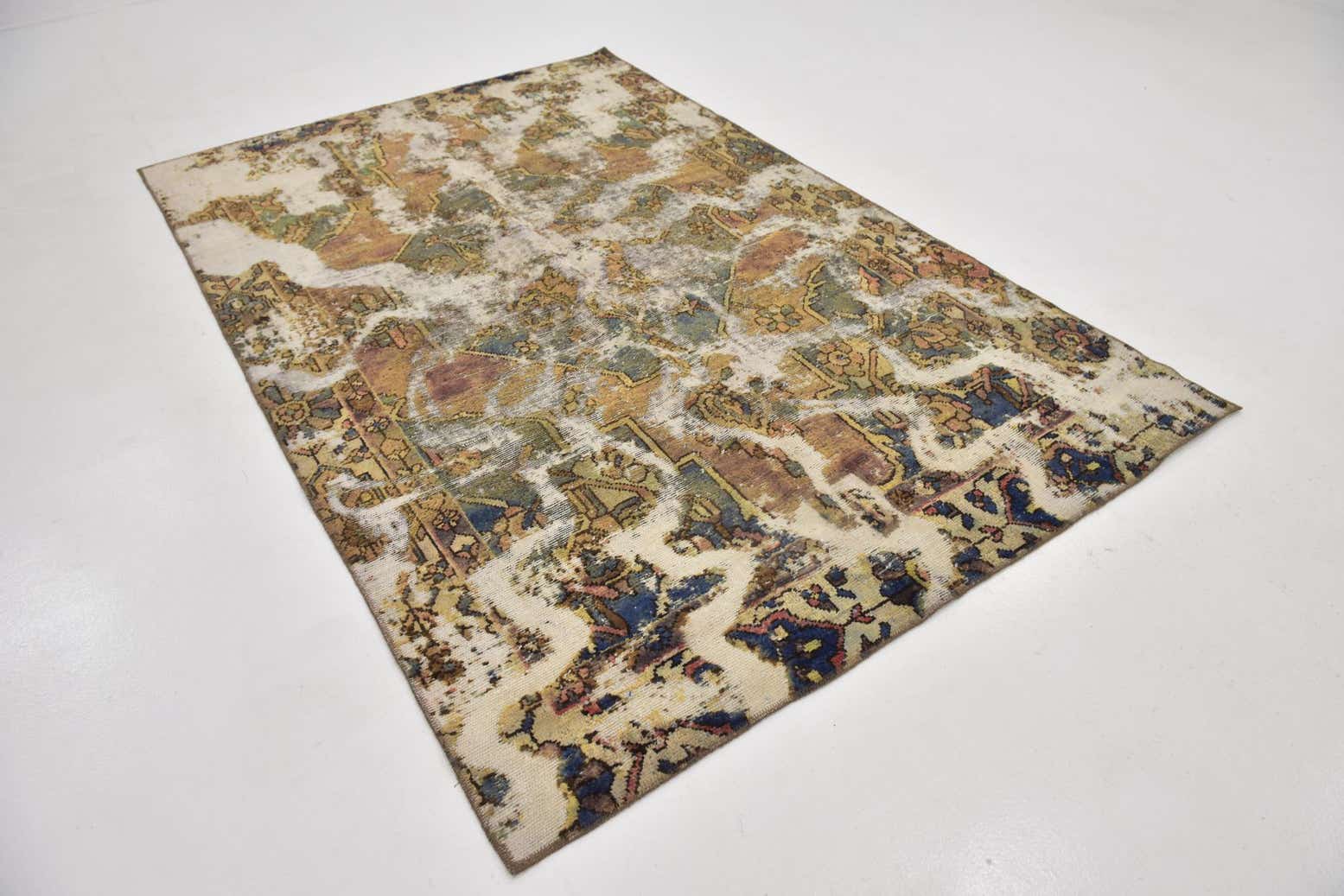 5' 10 x 9' Hand Knotted Ultra Vintage Persian Wool Rug