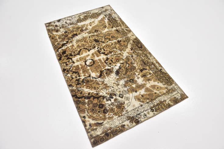 Detail image of 2' 8 x 4' 9 Hand Knotted Ultra Vintage Persian Wool Rug