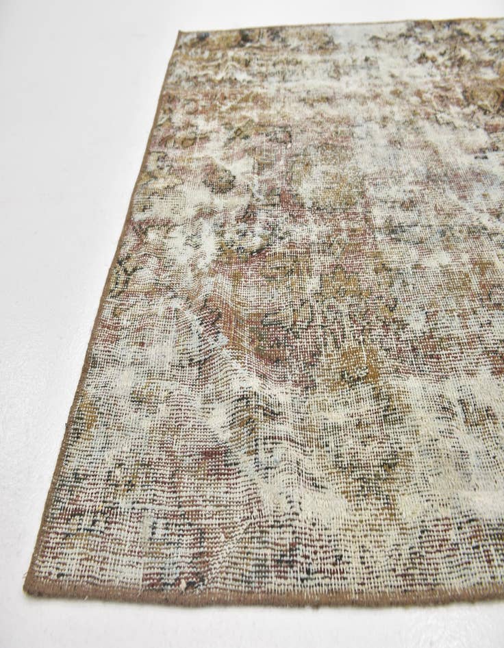 Detail image of 4' x 5' 10  Hand Knotted Ultra Vintage Persian Wool Rug