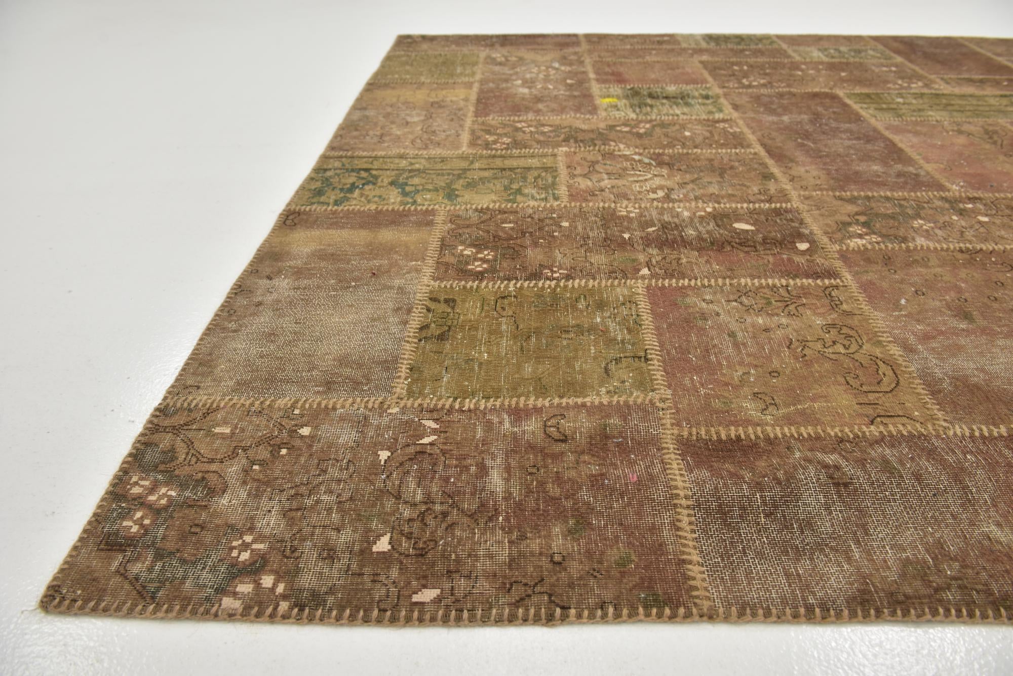 6' 10 x 10' 2 Hand Knotted Ultra Vintage Persian Wool Rug