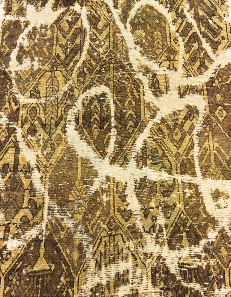 Detail image of 5' 10 x 8' 10  Hand Knotted Ultra Vintage Persian Wool Rug