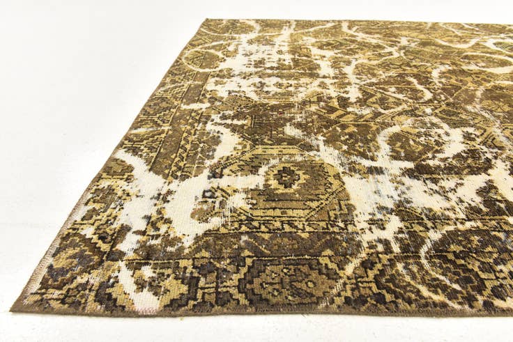 Detail image of 5' 10 x 8' 10 Hand Knotted Ultra Vintage Persian Wool Rug