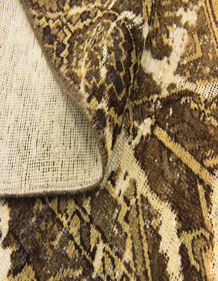 Detail image of 5' 10 x 8' 10  Hand Knotted Ultra Vintage Persian Wool Rug