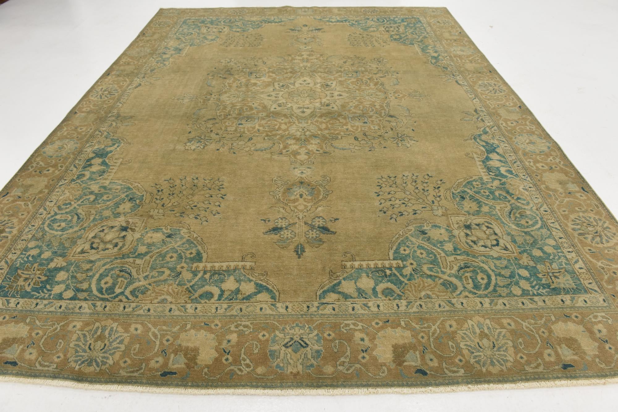 9' 5 x 12' 2 Hand Knotted Ultra Vintage Persian Wool Rug