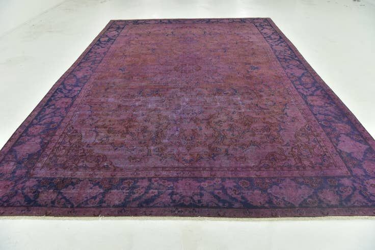 Detail image of 9' 7 x 13' 9 Hand Knotted Ultra Vintage Persian Wool Rug