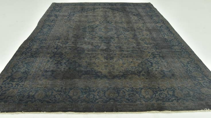 Detail image of 7' 9 x 10' 10 Hand Knotted Ultra Vintage Persian Wool Rug