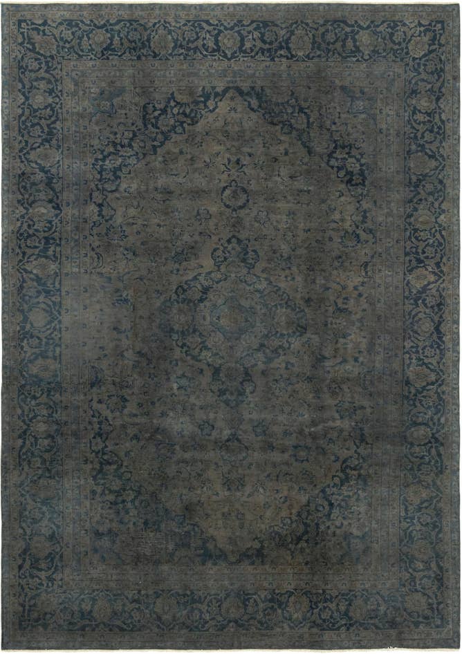 Detail image of 7' 9 x 10' 10 Hand Knotted Ultra Vintage Persian Wool Rug