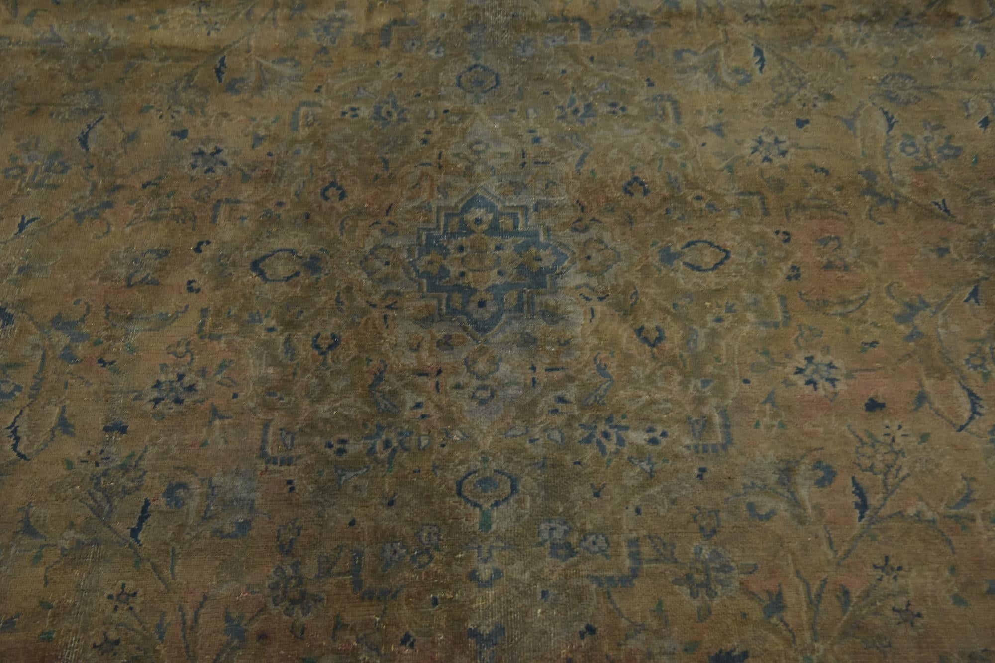 9' 9 x 12' 8 Hand Knotted Ultra Vintage Persian Wool Rug
