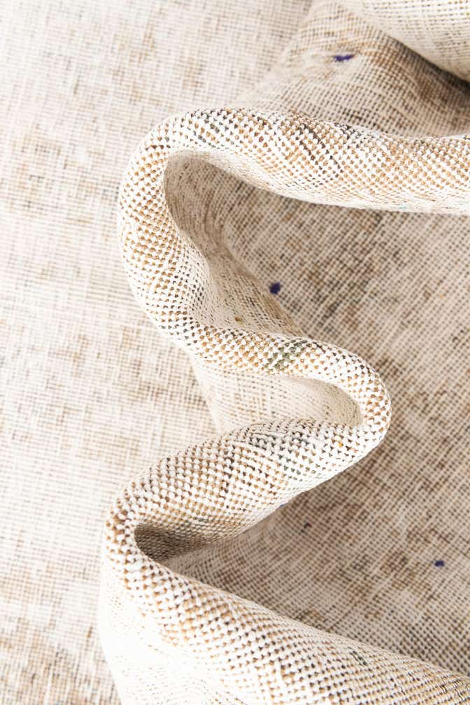 5' 7 x 8' 7 Hand Knotted Ultra Vintage Persian Wool Rug