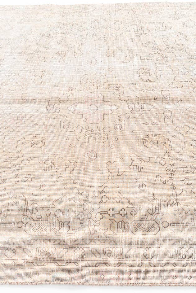 Detail image of 5' x 8' 3 Hand Knotted Ultra Vintage Persian Wool Rug