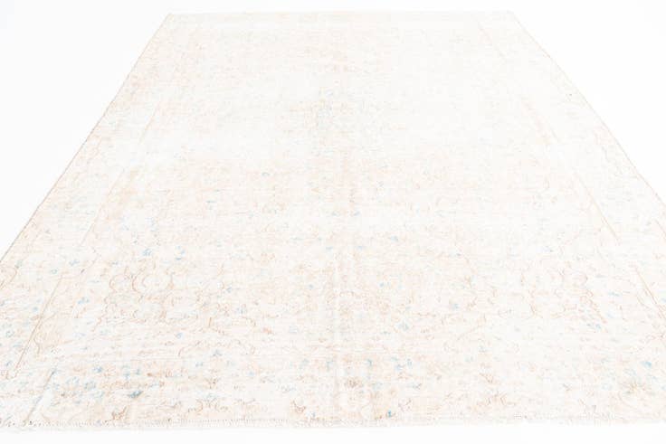 Detail image of 7' 8 x 10' 8 Hand Knotted Ultra Vintage Persian Wool Rug