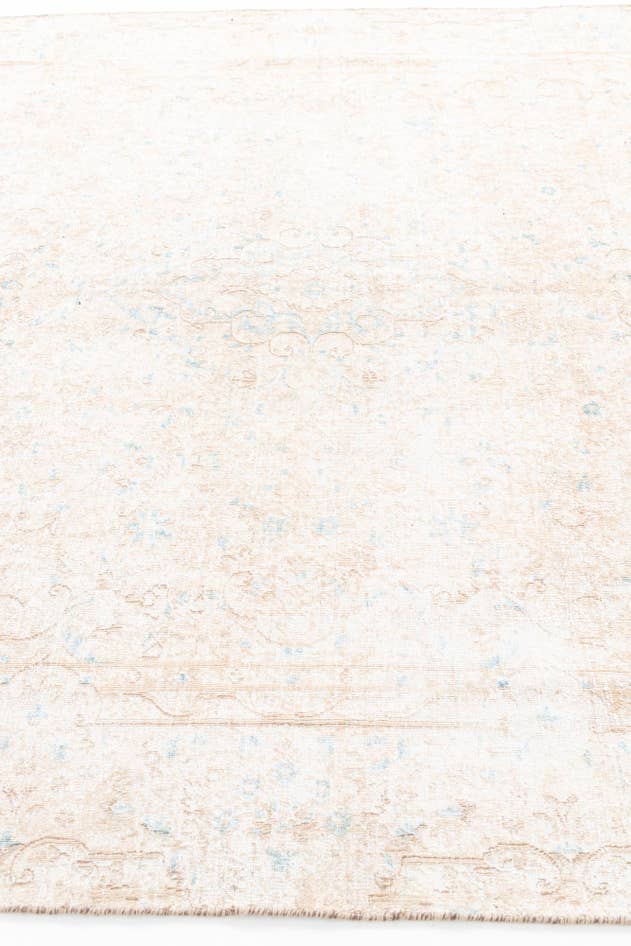 Detail image of 7' 8 x 10' 8 Hand Knotted Ultra Vintage Persian Wool Rug
