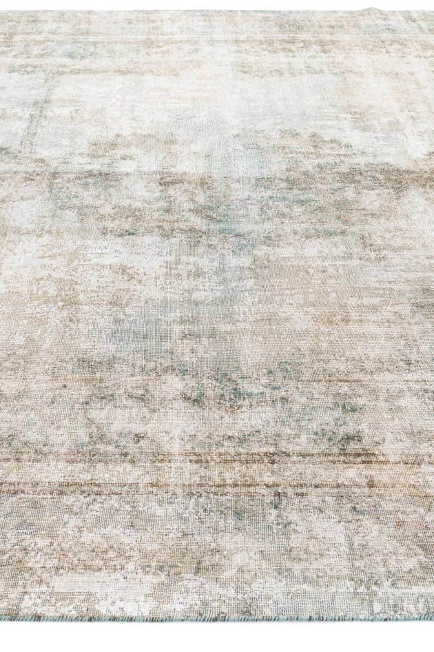 Detail image of 8' 6 x 12' 6 Hand Knotted Ultra Vintage Persian Wool Rug