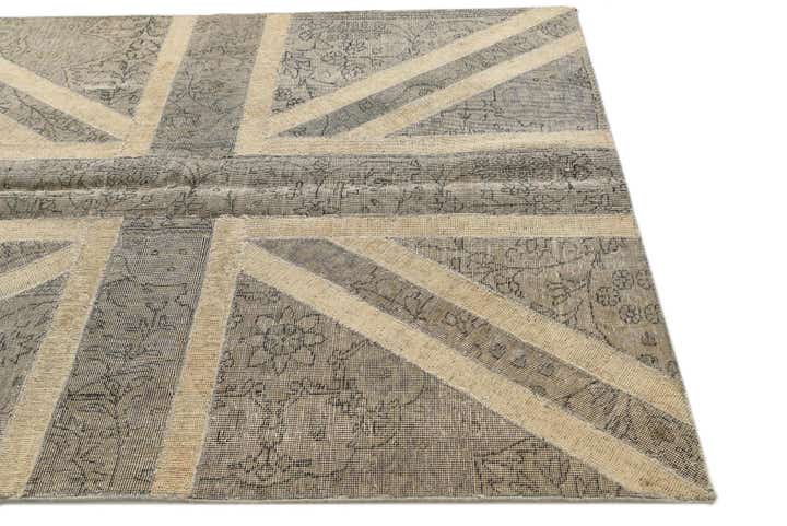 5' x 6' 6 Hand Knotted Ultra Vintage Persian Wool Rug