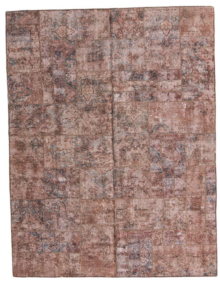 Detail image of 6' 9 x 9' 9 Hand Woven Ultra Vintage Wool Rug
