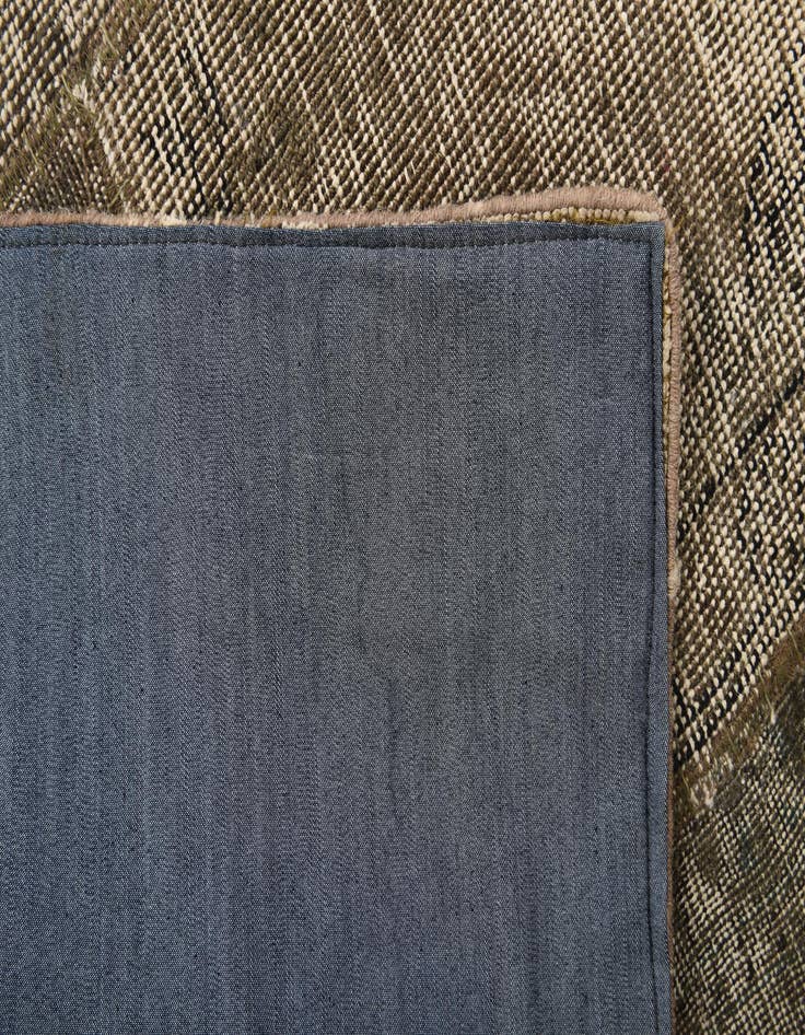 Detail image of 6' 9 x 10' 2  Hand Knotted Ultra Vintage Persian Wool Rug