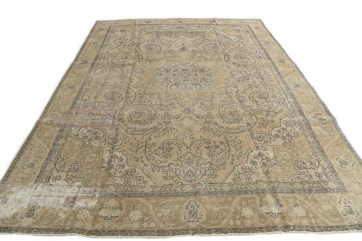 Detail image of 9' x 12' 3 Hand Knotted Ultra Vintage Persian Wool Rug