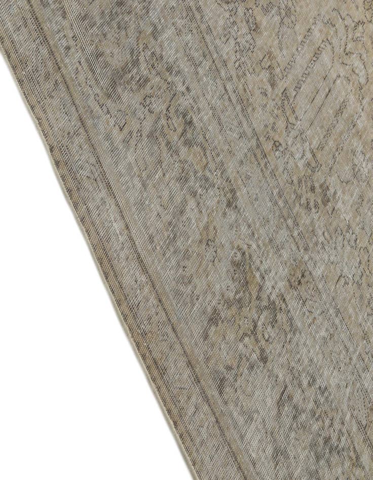 Detail image of 9' 6 x 12' 10  Hand Knotted Ultra Vintage Persian Wool Rug