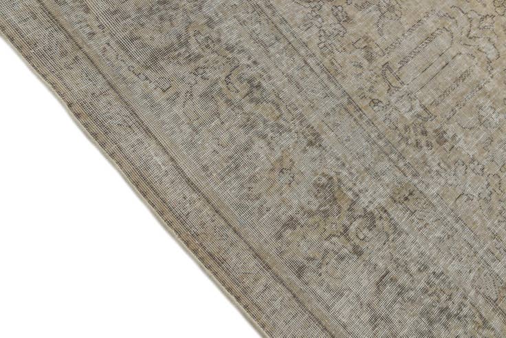 Detail image of 9' 6 x 12' 10 Hand Knotted Ultra Vintage Persian Wool Rug