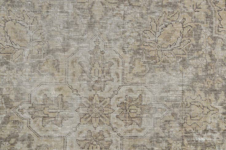 Detail image of 9' 6 x 12' 10 Hand Knotted Ultra Vintage Persian Wool Rug