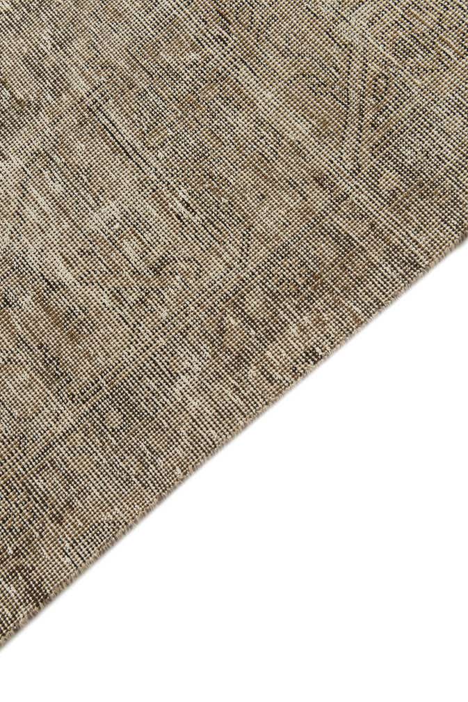 5' 5 x 8' 5 Hand Knotted Ultra Vintage Persian Wool Rug