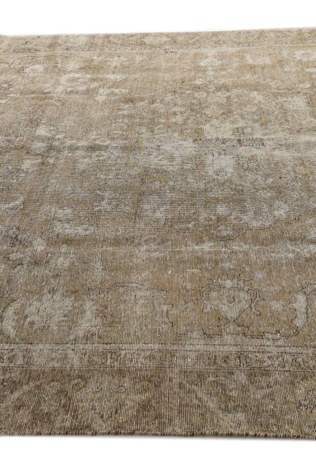 Detail image of 8' 9 x 12' 4 Hand Knotted Ultra Vintage Persian Wool Rug
