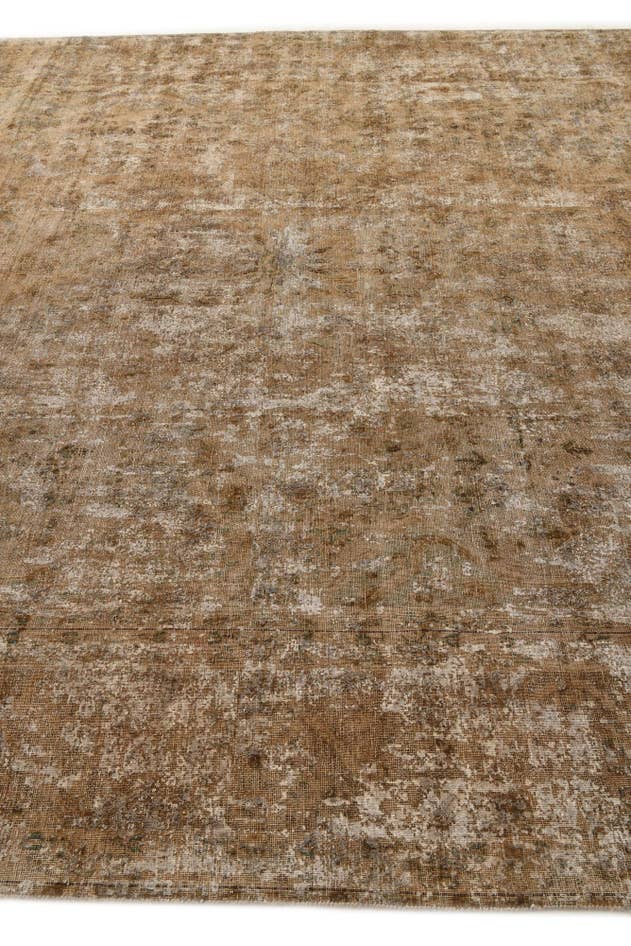 Detail image of 9' 5 x 13' 1 Hand Knotted Ultra Vintage Persian Wool Rug