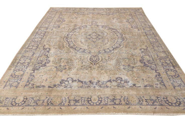 Detail image of 8' 6 x 11' 2 Hand Knotted Ultra Vintage Persian Wool Rug