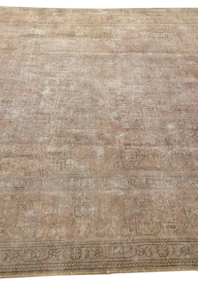 Detail image of 9' 6 x 12' 9 Hand Knotted Ultra Vintage Persian Wool Rug