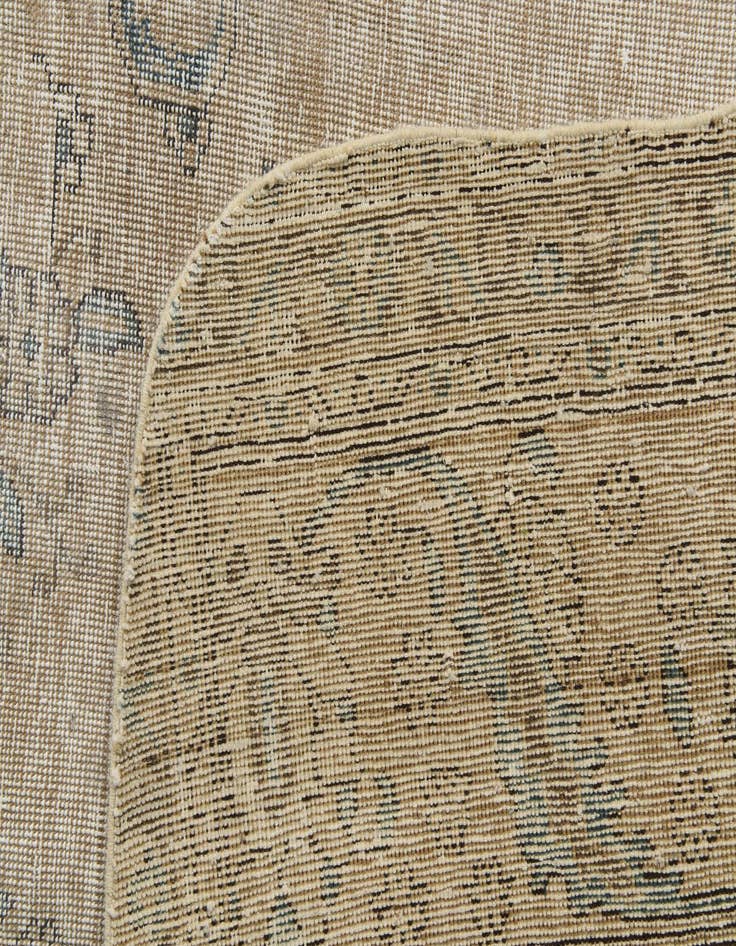 Detail image of 9' 6 x 12' 10  Hand Knotted Ultra Vintage Persian Wool Rug