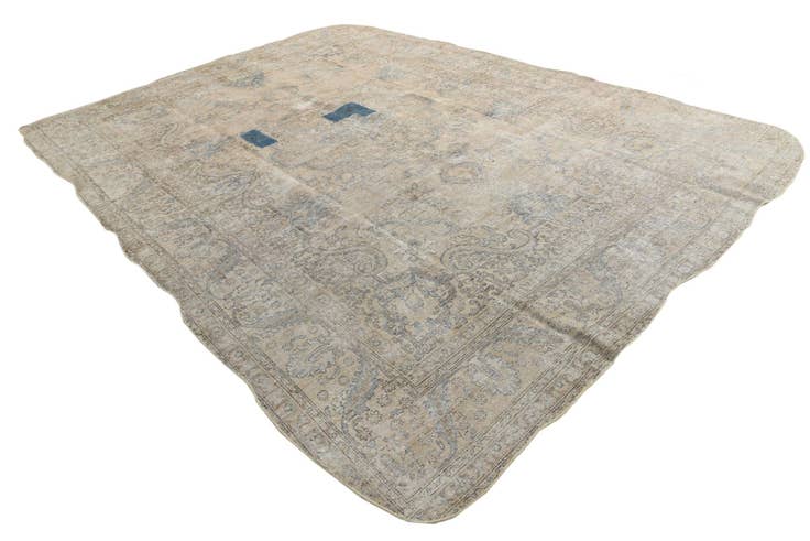 Detail image of 9' 6 x 12' 10 Hand Knotted Ultra Vintage Persian Wool Rug