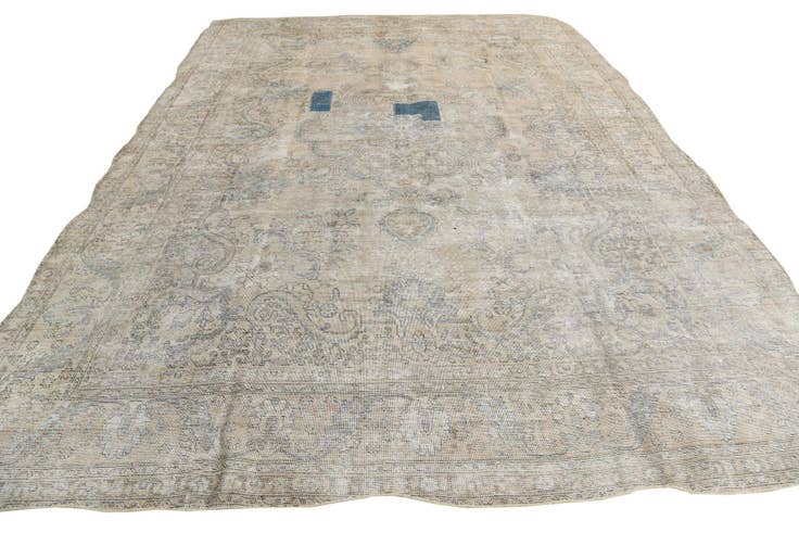 Detail image of 9' 6 x 12' 10 Hand Knotted Ultra Vintage Persian Wool Rug