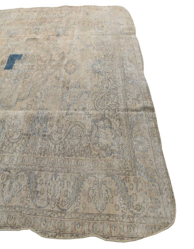 Detail image of 9' 6 x 12' 10  Hand Knotted Ultra Vintage Persian Wool Rug